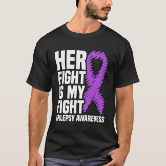 Hennes kamp är min Lila Ribbon Epilepsy Medveten T Shirt