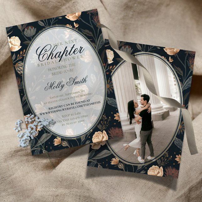 Hennes Nästa Kapitel Mörkt Blommigt Bröllopsdusch Inbjudningar (Her Next Chapter Dark Floral Bridal Shower Invitation)