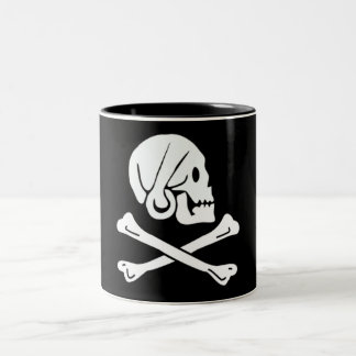 Henry varje autentisk piratflagga Två-Tonad mugg