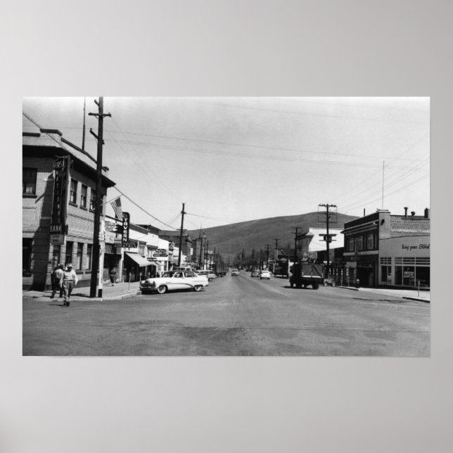 Heppner, Oregon Main Street View Photograph Poster (Framsidan)