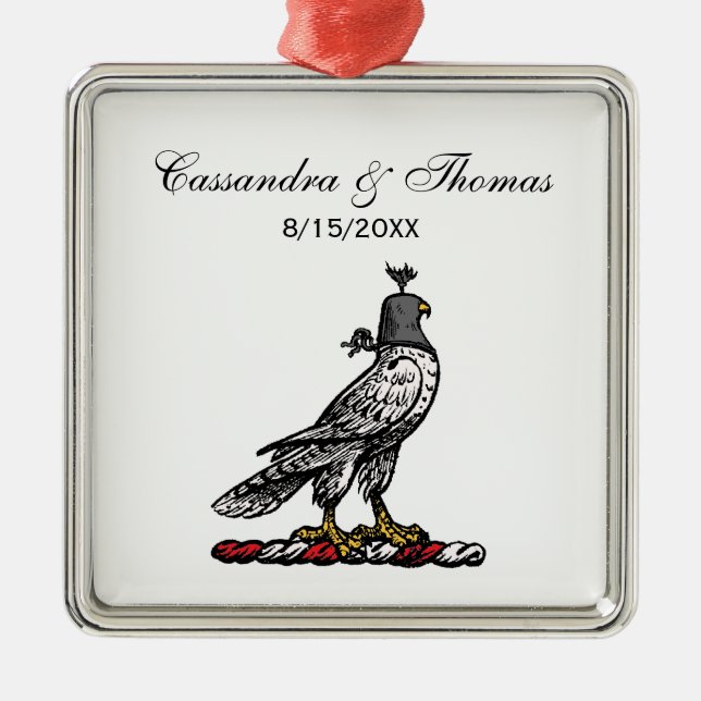 Heraldic Hunting Falcon Wearing Helmet Huva C Julgransprydnad Metall (Framsidan)
