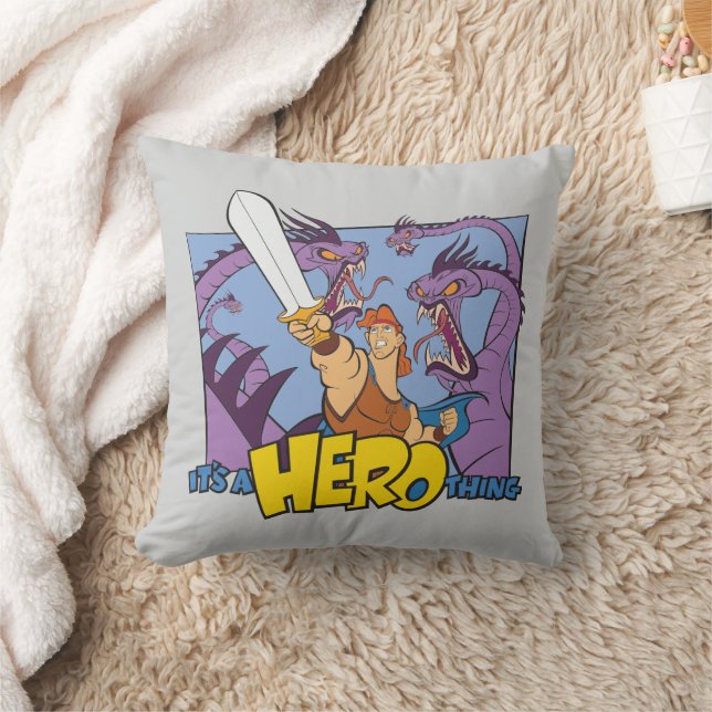 Hercules vs Hydra - It's a HERO Thing Throw Pillow Kudde (Filt)