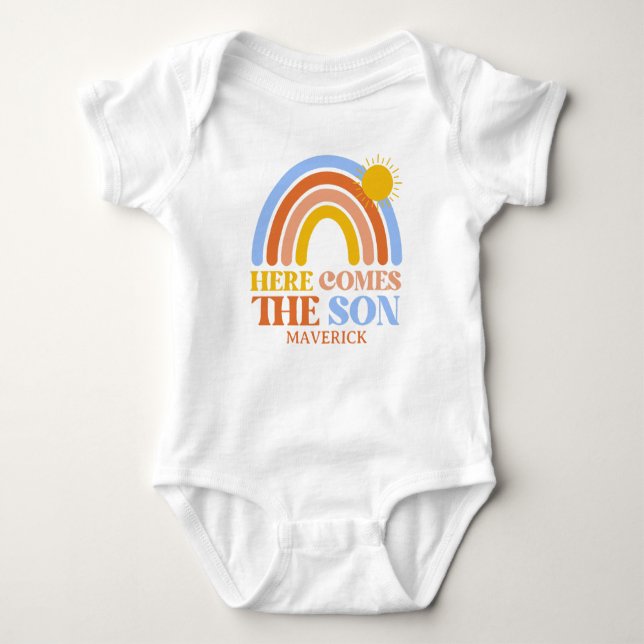 Here Comes The Son Rainbow Boy  T Shirt (Framsida)