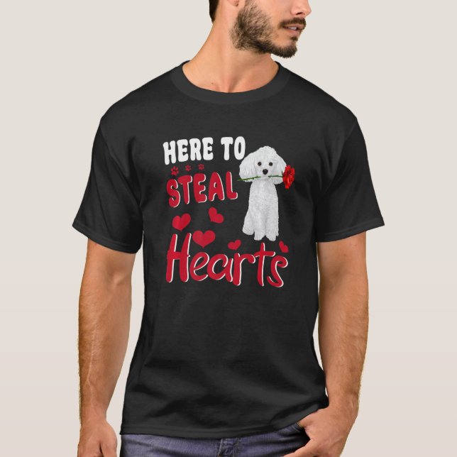 Here To Steal Hearts Funny Toy Poodle Dog Valentin T Shirt (Framsida)