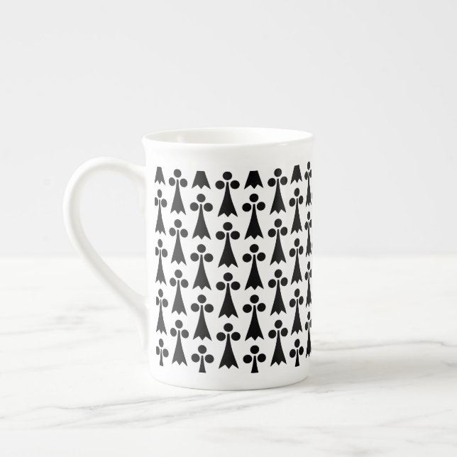 Hermelinmönster, medeltida mönster, svart på vitt benporslin mugg (Vänster)
