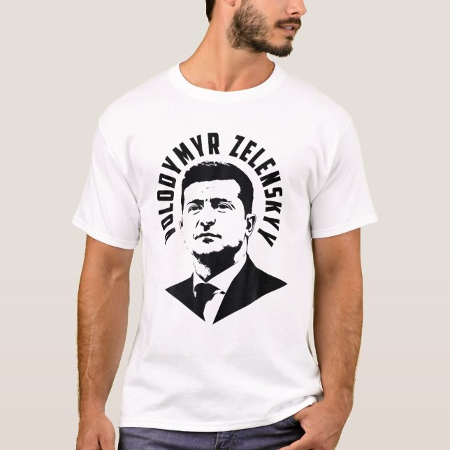 Hero Volodymyr Zelensky I Need Ammunition Not A Ri T Shirt (Framsida)