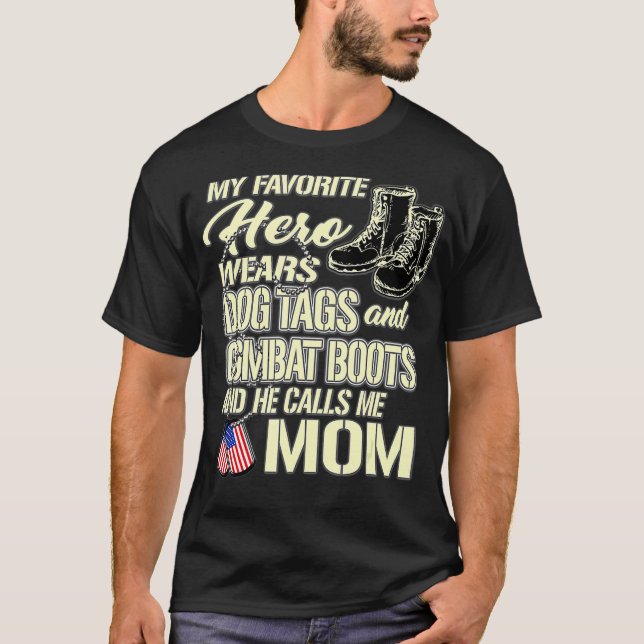 Hero Wears Hundbrickors Combat Boots Proud Army Ma T Shirt (Framsida)