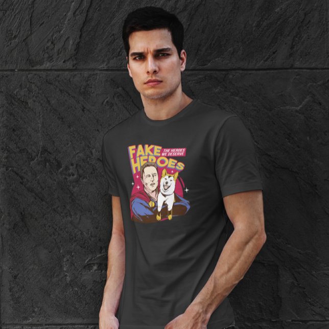 Hero with Shiba Inu Hund T Shirt (Skapare uppladdad)