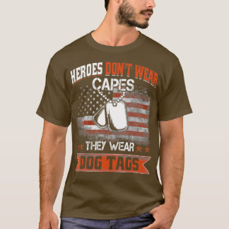 Heroes Dont Bära kapar de bära Hundbrickor T Shirt