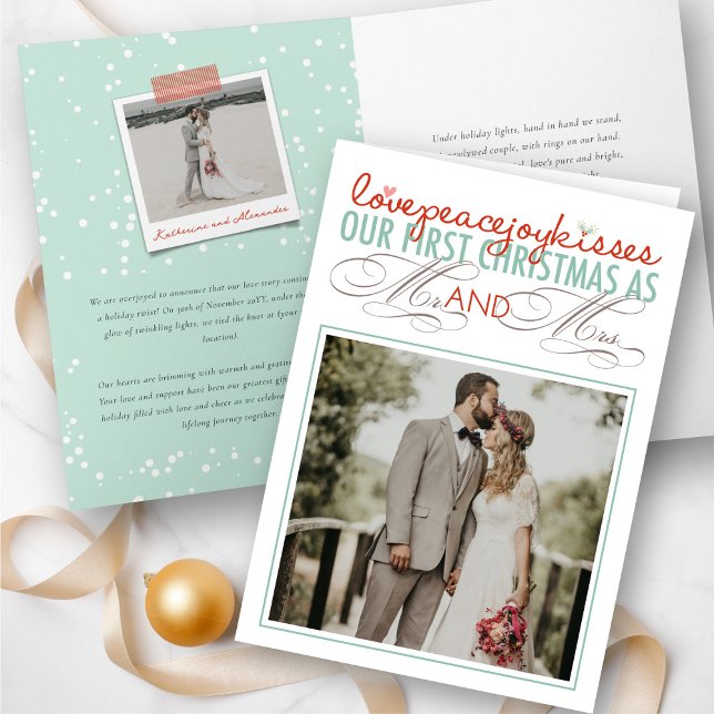 Herr & fru Första julen Misteltoe Foto Bröllop Helgkort (Love Peace Joy Kisses Our First Christmas As Mr & Mrs Photo Wedding Holiday Card @ fat_fa_tin)