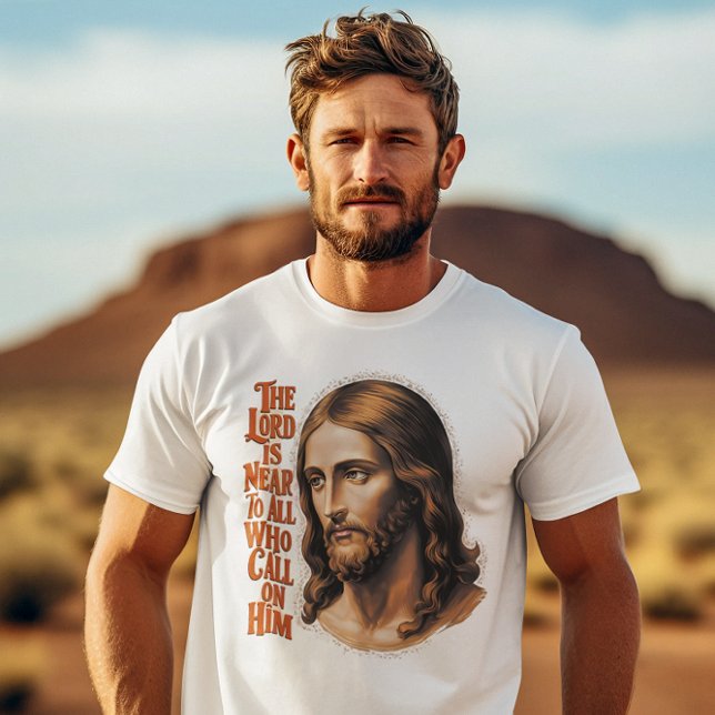 Herrarna närvarande: Jesus svarar alla som ringer T Shirt (Skapare uppladdad)
