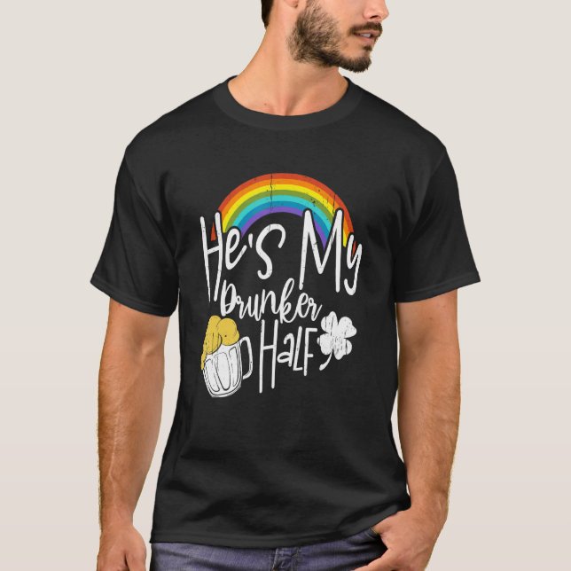 Hes min rrunker-halv St patricks day matchande kup T Shirt (Framsida)