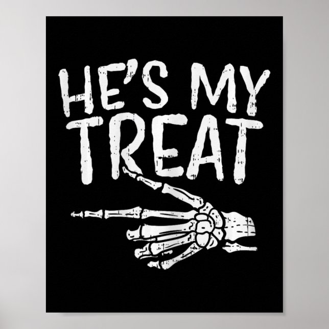 Hes my Beat Skeleton Matching Couple Halloween Co Poster (Framsidan)