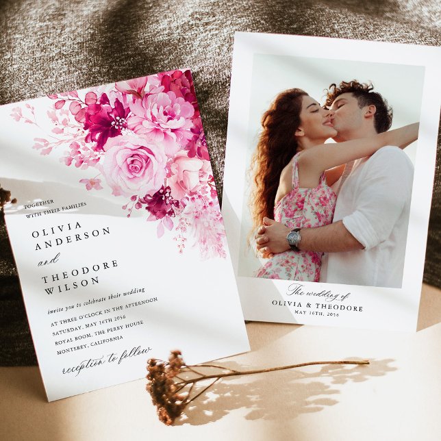 Hetero Rosa Blommig Foto Bak Bröllop Inbjudningar (Hot Pink Floral Photo Back Wedding Invitation, Fuchsia Rose Wedding Suite, Romantic Garden Wedding)