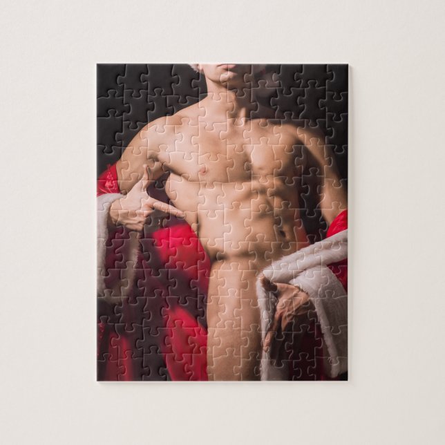 Hett Guy Poses Sexy Shirtless Santa Outfit Pussel (Vertikal)