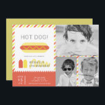 HETT HUND! Modern Kids Photo Collage Birthday Inbjudningar<br><div class="desc">Den här enkla och moderna Hund " Hett! " Inbjudan till fotokollage på barnens födelsedag innehåller en hett hund, flaskor av ketchup och senap på en vit bakgrund med röd och gult diagonal rand. Baksidan har en baksida av senapsbakgrunden till gulten. Anpassa efter dina behov. Du hittar fler matchande produkter...</div>