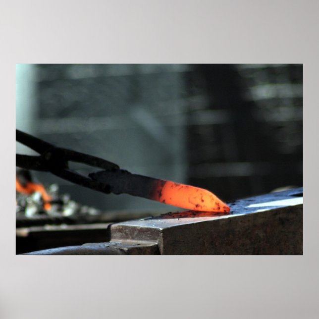 Hett Järn på ondskan Poster (Framsidan)