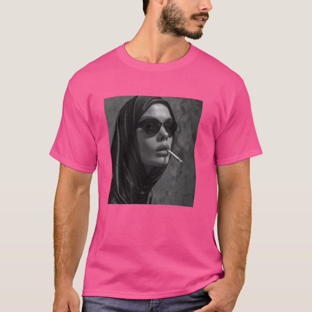 Hett nun röker cigarett, Rebellious nun T Shirt (Framsida)