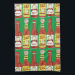 HETT SAUCES Spicy Cat Picante Grönt Kökshandduk<br><div class="desc">Torka av ditt kök med den här roligten hett såsdun. Gör en underbar hemmabio eller jubileumsgåva! Du kan anpassa den och även lägga till text. Kolla min affär efter mycket mer färg och mönster plus matchande köket saker!</div>