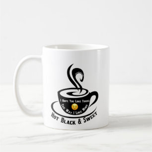 Hett, svart och sötad kaffemugg
