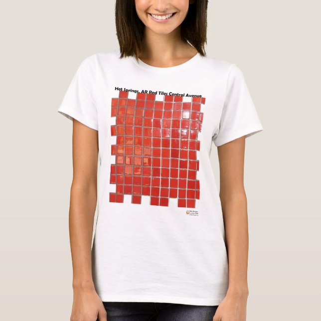 Hett Vår, AR Red Tiles Central Ave-gåvor Tee (Framsida)