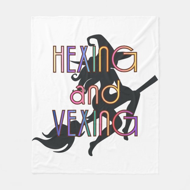 HEXANDE OCH BESVÄRANDE Witchcore-design Fleecefilt (Framsidan)