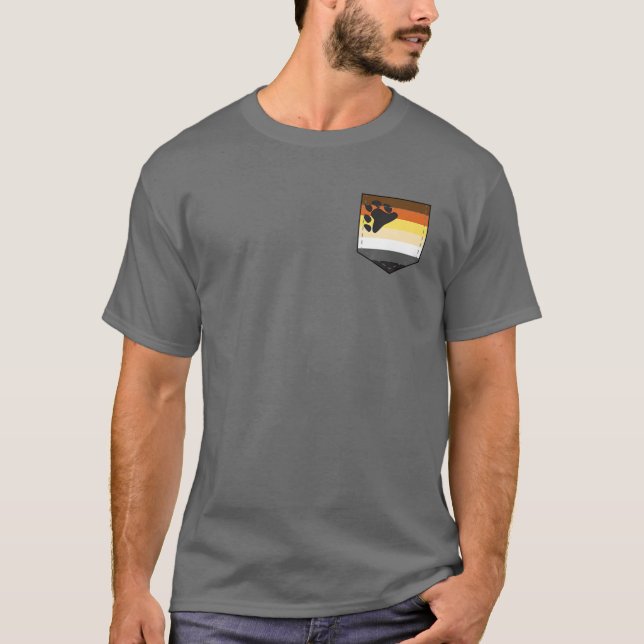 HGBTQ Bear Pride Flagga Pocket - LGBTQIA Bear T Shirt (Framsida)