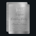 Hh! Överraskad Silver Födelsedagsfest Inbjudningar<br><div class="desc">Hh! Överraskad Födelsedagsfest Silver Faux Polisted Metall Metallic Foil Girly Birthday-inbjudan. Modern och Chic Surprise Födelsedagsfest inbjudan användor den populära handskrivna typografin och är perfekt till inbjudan gäster till en gigantisk överraskande Födelsedagsfest. Om du behöver ytterligare matchande artiklar kontaktar du designern.</div>