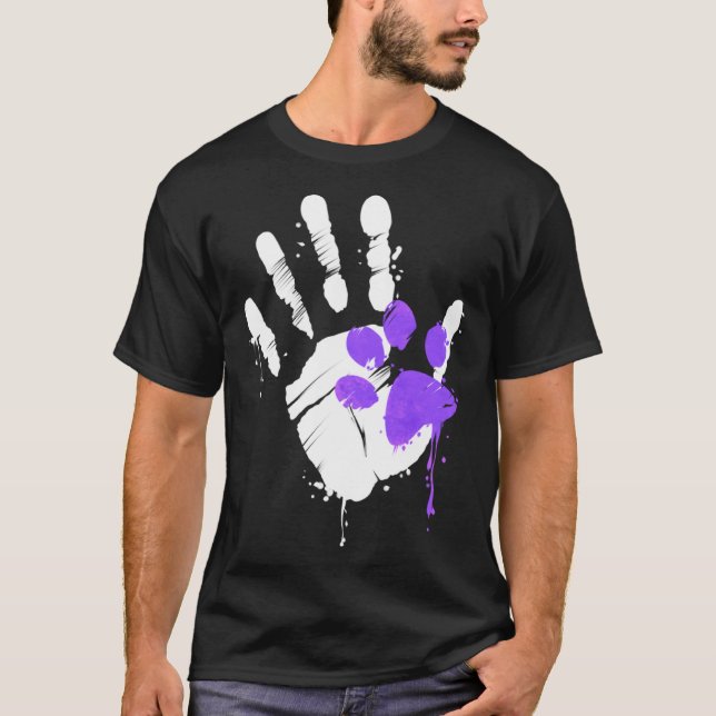 High Five Hand Print With Purple Paw Print On Purr T Shirt (Framsida)