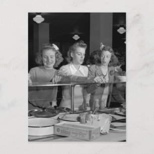 High School Girls, 1940-talet Vykort