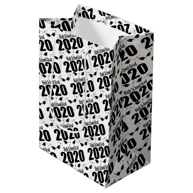 High School Grad 2020 Studenten Gift Bag (svart) (Framsidan Vinklad)