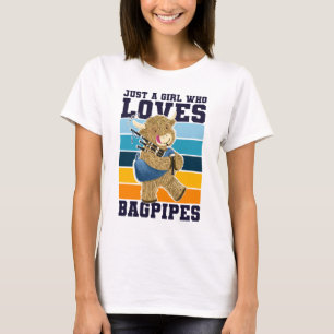 Highland Cow, bara en flicka som Kärlek Bagpipes T Shirt