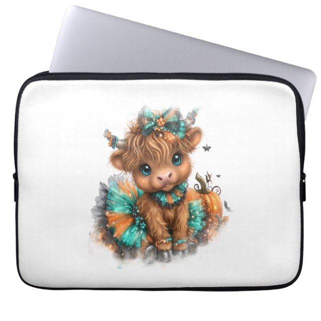 Highland Cow Farm Halloween Laptop Fodral (Framsidan)
