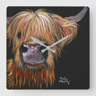 Highland Cow 'Henry' Clock av Shirley Mac Arthur Fyrkantig Klocka