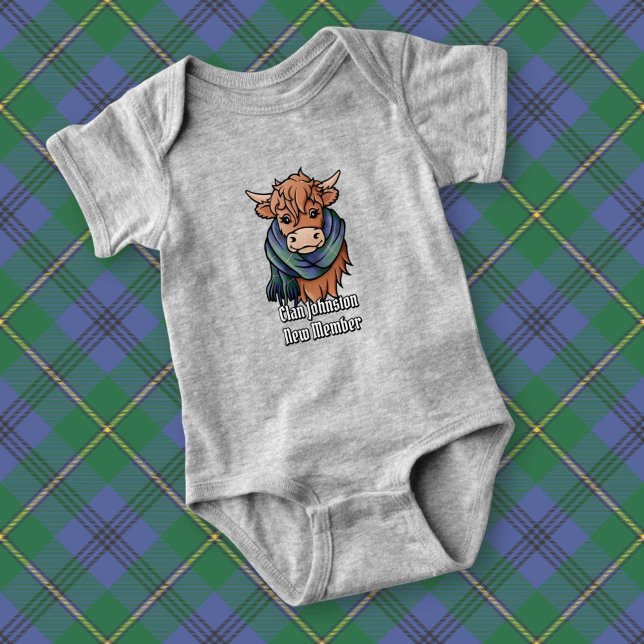 Highland Cow med Johnston Tartan Scarf T Shirt (Skapare uppladdad)