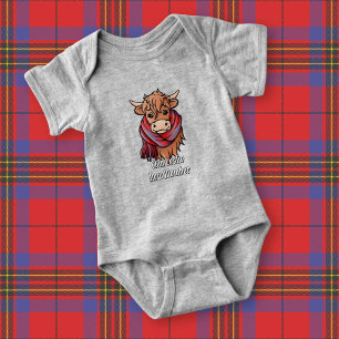 Highland Cow med Leslie Red Tartan Scarf T Shirt