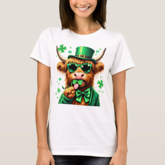 Highland Cow St patrick's day, Retro Patricks Day T Shirt