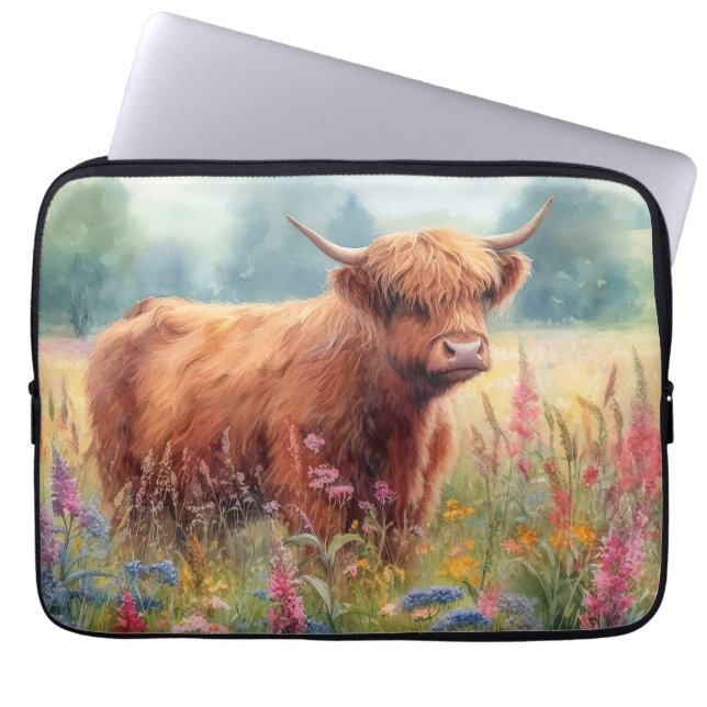 Highland Cow Watercolor Wildblomma Fält Laptop Fodral (Framsidan)