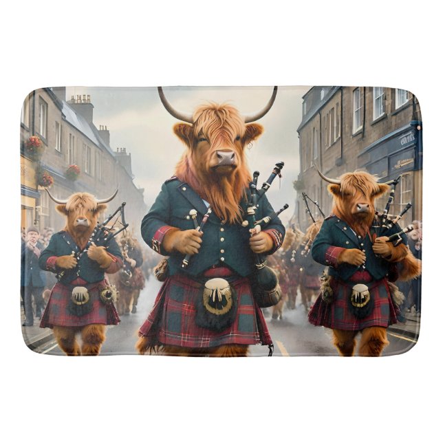 Highland Harmony: Bagpipe Highland Cow Band Badrumsmatta (Framsidan)