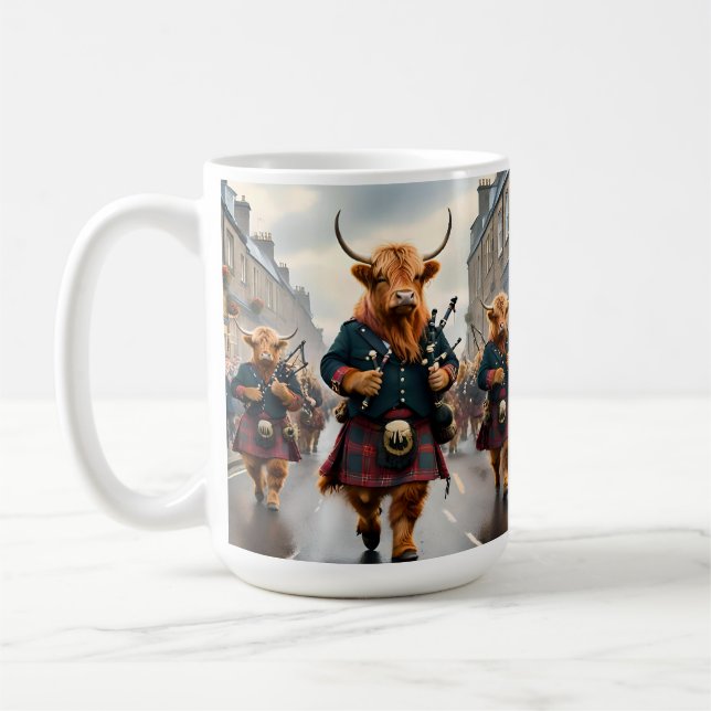 Highland Harmony: säckpipa Highland Cow Band Kaffemugg (Vänster)