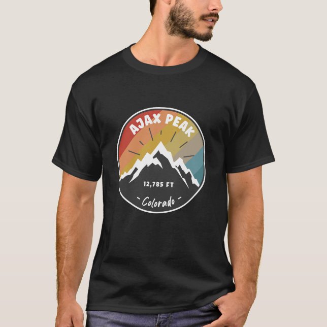 Hiking Ajax Peak Colorado T Shirt (Framsida)