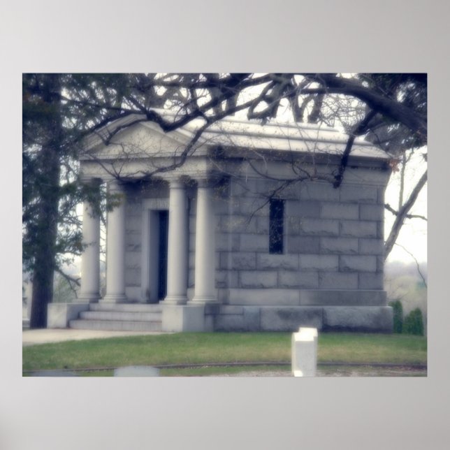 Hilltop Mausoleum Poster (Framsidan)