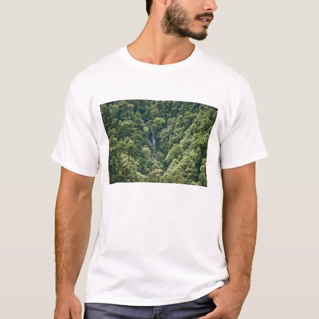 Himalaya-skogen i Mangdue-dalen, Bhutan Tee Shirt (Framsida)