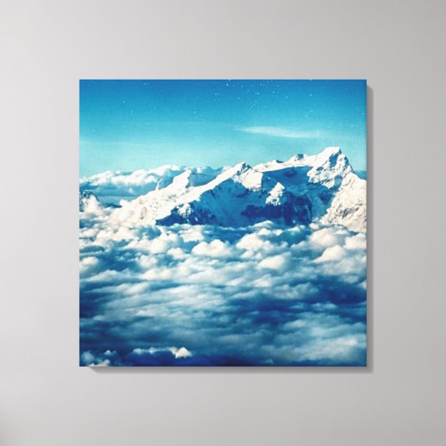 Himalayasbergen i molnen Blå himmel Canvastryck (Framsida)