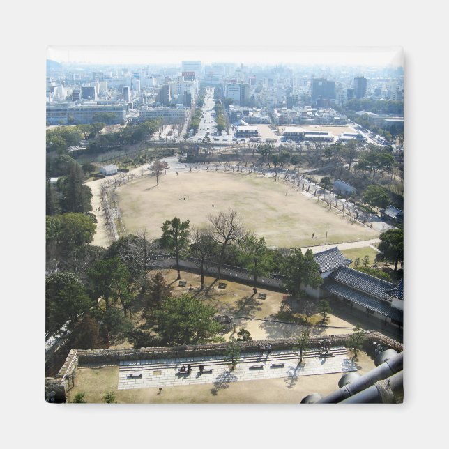 Himeji, Japan (Vy från atop castle) Magnet (Framsidan)