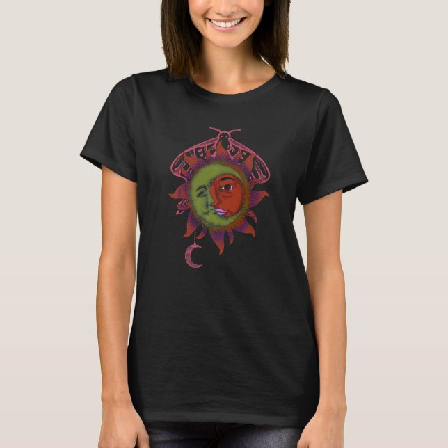 Himlakroppar Universum Astronomi Boho Sol Måne  T Shirt (Framsida)