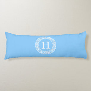 Himlar Blue Wht Grekiska Nyckel Rnd Ram Initial Mo Kroppskudde