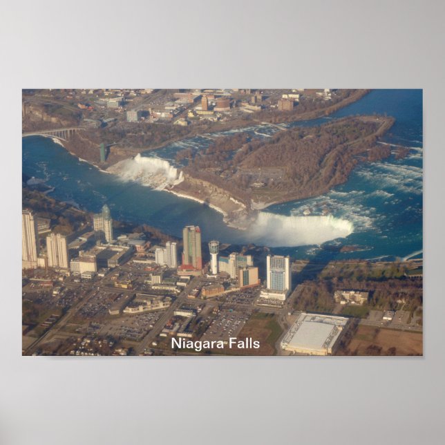 Himlar High View of Niagara Falls Poster (Framsidan)
