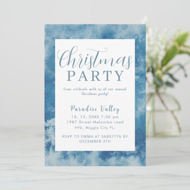 Himlar Modern Dusty Blue Snowflake Inbjudningar (Stående Fram)