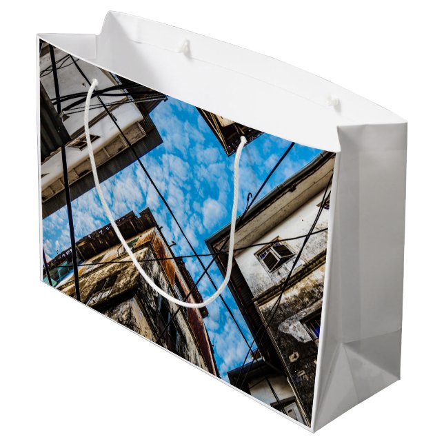 Himlar over Stonetown, Zanzibar (Baksidan Vinklad)